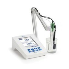 PH Conductivity and pH Meter