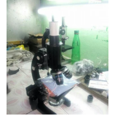 Microscope