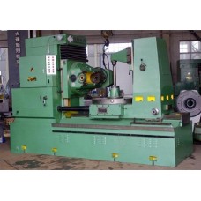 Gear Hobbing Machine